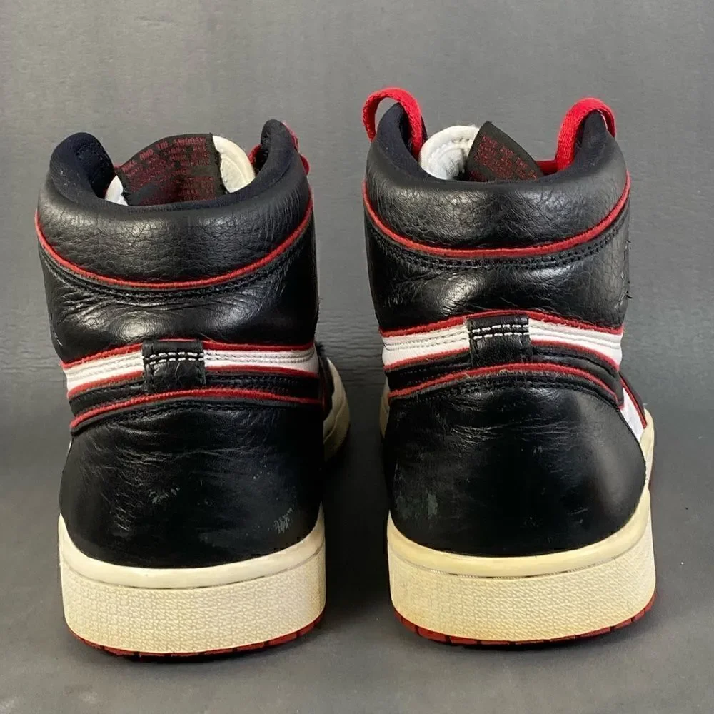 NIKE AIR JORDAN 1 HIGH OG “Bloodline” sneaker shoes mens size  8.5